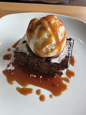 Pudding  at Luna's Vegan Corner in Cardiff