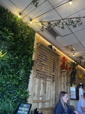 Coffee  at Early Bird in Plymouth