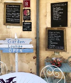 The front of the cafe  at Cafè Parisien in Mallorca