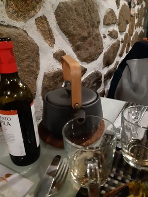 Wine & tee at Gosto Superior in Braga