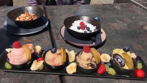 ijstapas at IJssalon Laaker Boere ies in Ohe En Laak