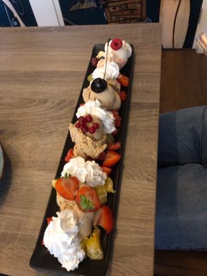 ijstapas  at IJssalon Laaker Boere ies in Ohe En Laak