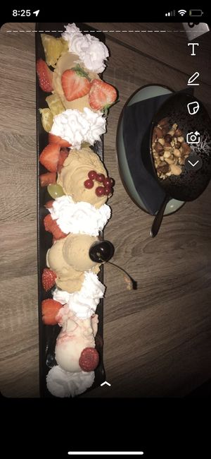   at IJssalon Laaker Boere ies in Ohe En Laak