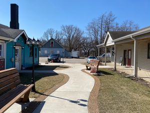 Ur almost there - notice the cute buildings and scenic vista ahead at Churros Tinoco in East Dundee