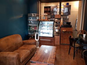 Sunday's interior 2 at Sunday's Coffee in Paris