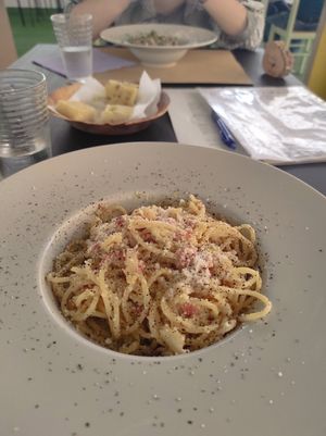 Spaghetti alla carbonara at Circolo Arci Impatto Zero in Pavia