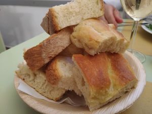 Home made vegan bread and stiill water for free at Circolo Arci Impatto Zero in Pavia