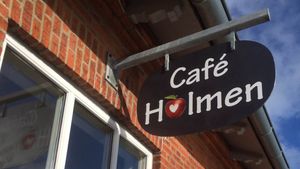 Café Holmen logo  at Cafe Holmen in Nykobing Mors