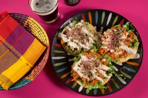 trilogía de tostadas (tinga, pata y de picadillo) at Veggicano Plant Based in Mexico City