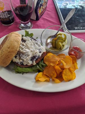 Hamburger with no beans at Veggicano Plant Based in Mexico City