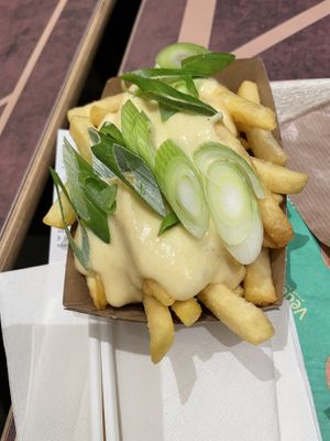 Cheese fries - Vedang, Berlin  at Vedang - green burger | Alexa in Berlin