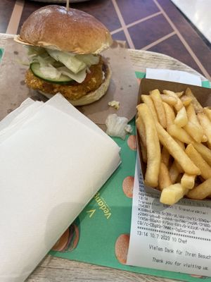   at Vedang - green burger | Alexa in Berlin