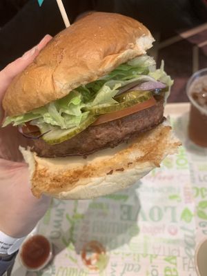 burger at Vedang - green burger | Alexa in Berlin