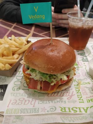 . at Vedang - green burger | Alexa in Berlin