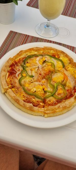 Back again 3 years later. Still good! at Senhor Frog's in Albufeira