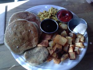 Watercourse Slam at Watercourse Foods in Denver