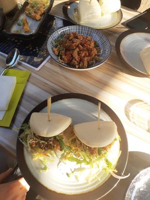 Bao buns & "chicken" at Green Tea Dim Sum Bar in Amsterdam