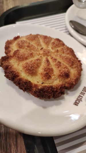 Galleta de coco at Dos de Azucar  in Oviedo