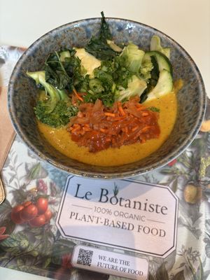   at Le Botaniste - GCE in New York City