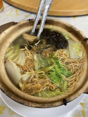 Clay pot mee  at Zhu Yuan in Penang