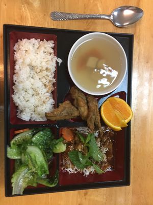 Sweet and sour chicken set at Zhu Yuan in Penang