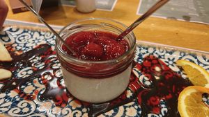 vegan pana cotta  at Francesca & Fratelli - List in Hannover