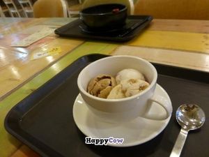 Icecream yumiiii at Loving Hut - Yonsei University in Seoul