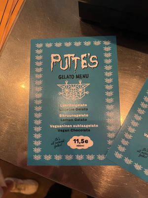 Gelato Menu at Putte's in Helsinki