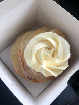 Small cruffin at Black Rabbit in Edinburgh
