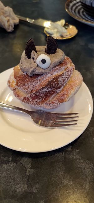 Oreo cruffin at Black Rabbit in Edinburgh