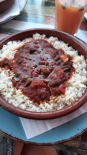 Reis mit Okraschoten in Tomatensoße at Sarah's Mediterranean Secret in Heringsdorf