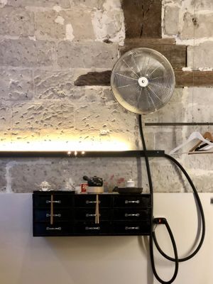 keeping us cool on a warm night in Angers at Ronin in Angers