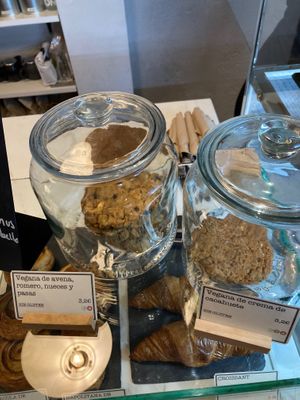 Vegan cookies at The Fix Specialty Coffee in Madrid