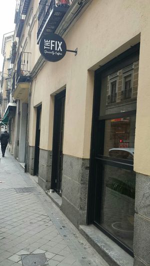 Entrance / Entrada at The Fix Specialty Coffee in Madrid