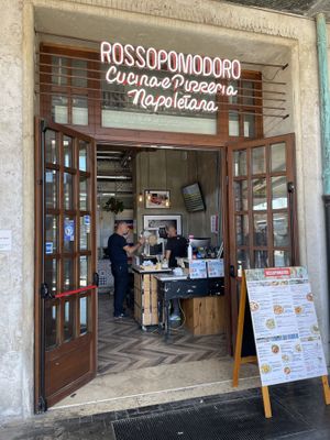 Fachada  at Rossopomodoro - Santa Lucia in Venice