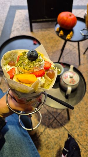  at Mimi's Crepes in Hamburg