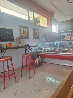  at Pat's Deli Farm in Sarande