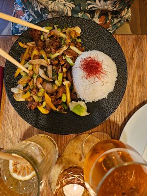 Asia wok (vegan) at Maitrea in Prague