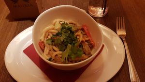 peanut udon noodles (vegan) at Maitrea in Prague