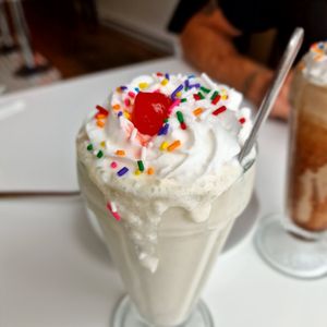  at Mimi & Jones in Montreal