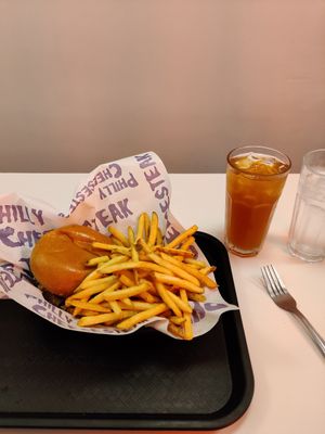 Philly cheese steak burger at Mimi & Jones in Montreal