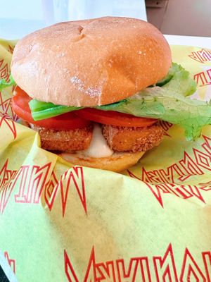 Jones Burger  at Mimi & Jones in Montreal