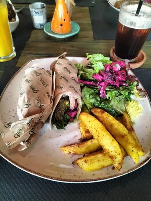 Falafel wrap at Grön Vegan Yard in Nicosia