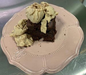 Vegan chocolate brownie with nicecream at Grön Vegan Yard in Nicosia