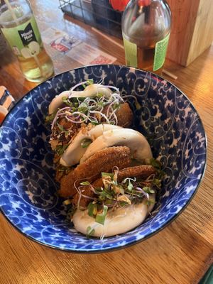 Vegan Crispy Bao Bun (Without sriracha or carrot)  at Xu Noodles in Eindhoven