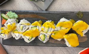 Sushi mit Mangosauce at SU in Klagenfurt