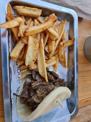 Oyster bunbun at Bunbun in Kas