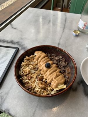 Cacaobana bowl   at Fauna & Flora in Lisbon