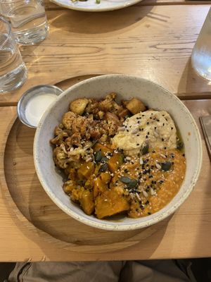 Tempeh bowl  at Aromaticus - Trastevere in Rome