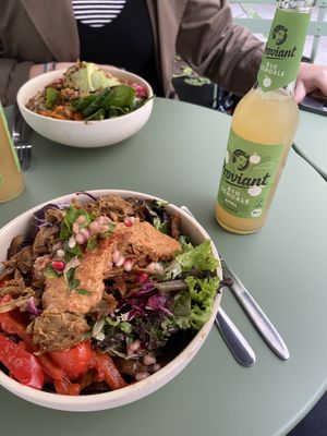   at beets&roots - Mauerstrasse in Berlin